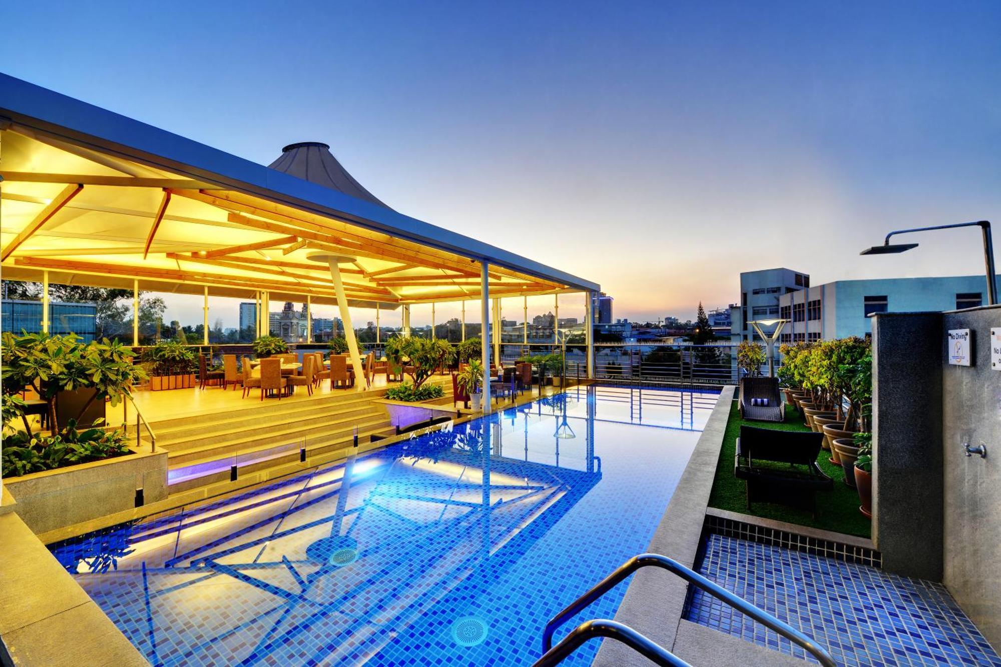 Iris The Business Hotel Bengaluru Kültér fotó