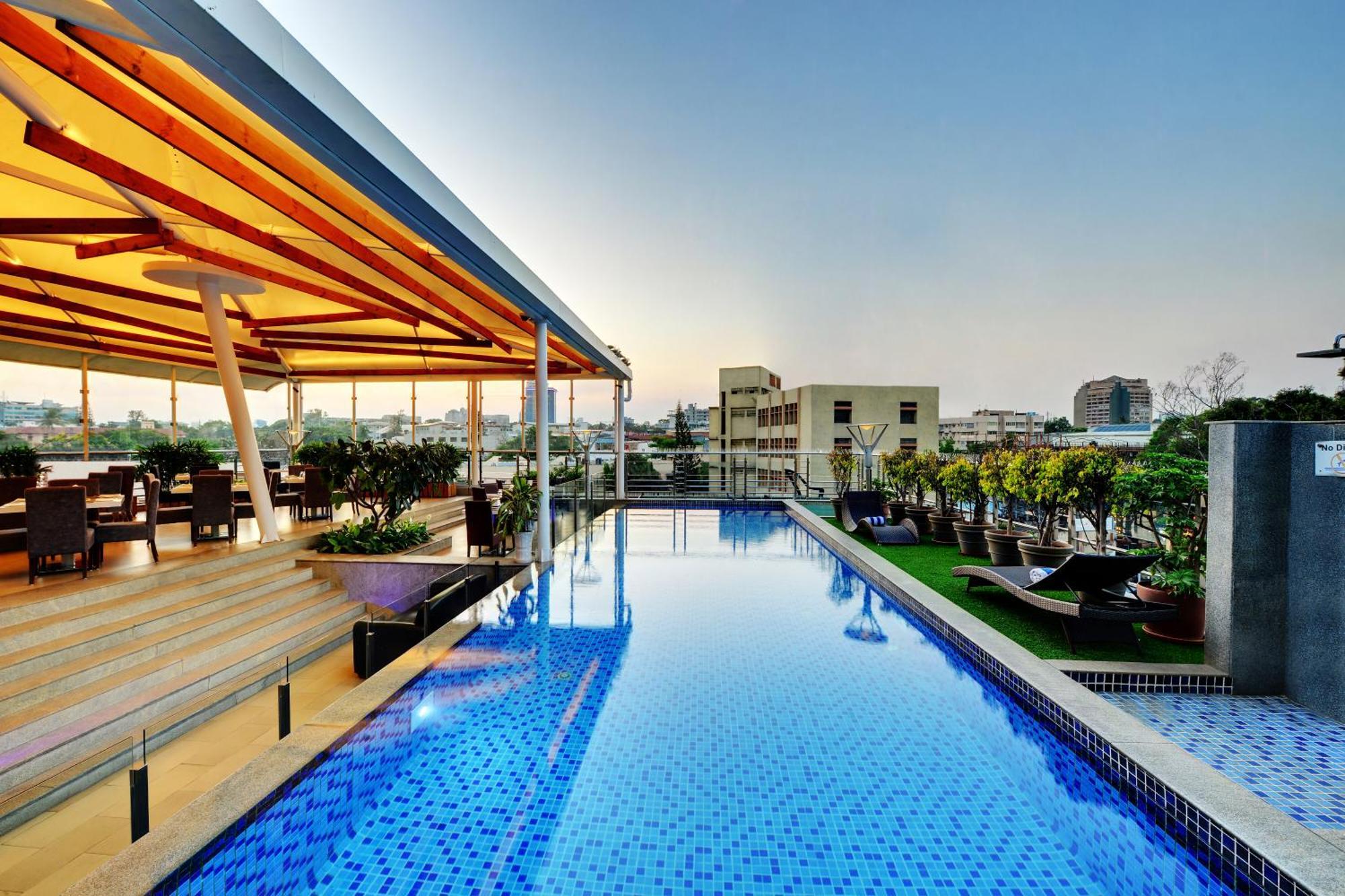 Iris The Business Hotel Bengaluru Kültér fotó