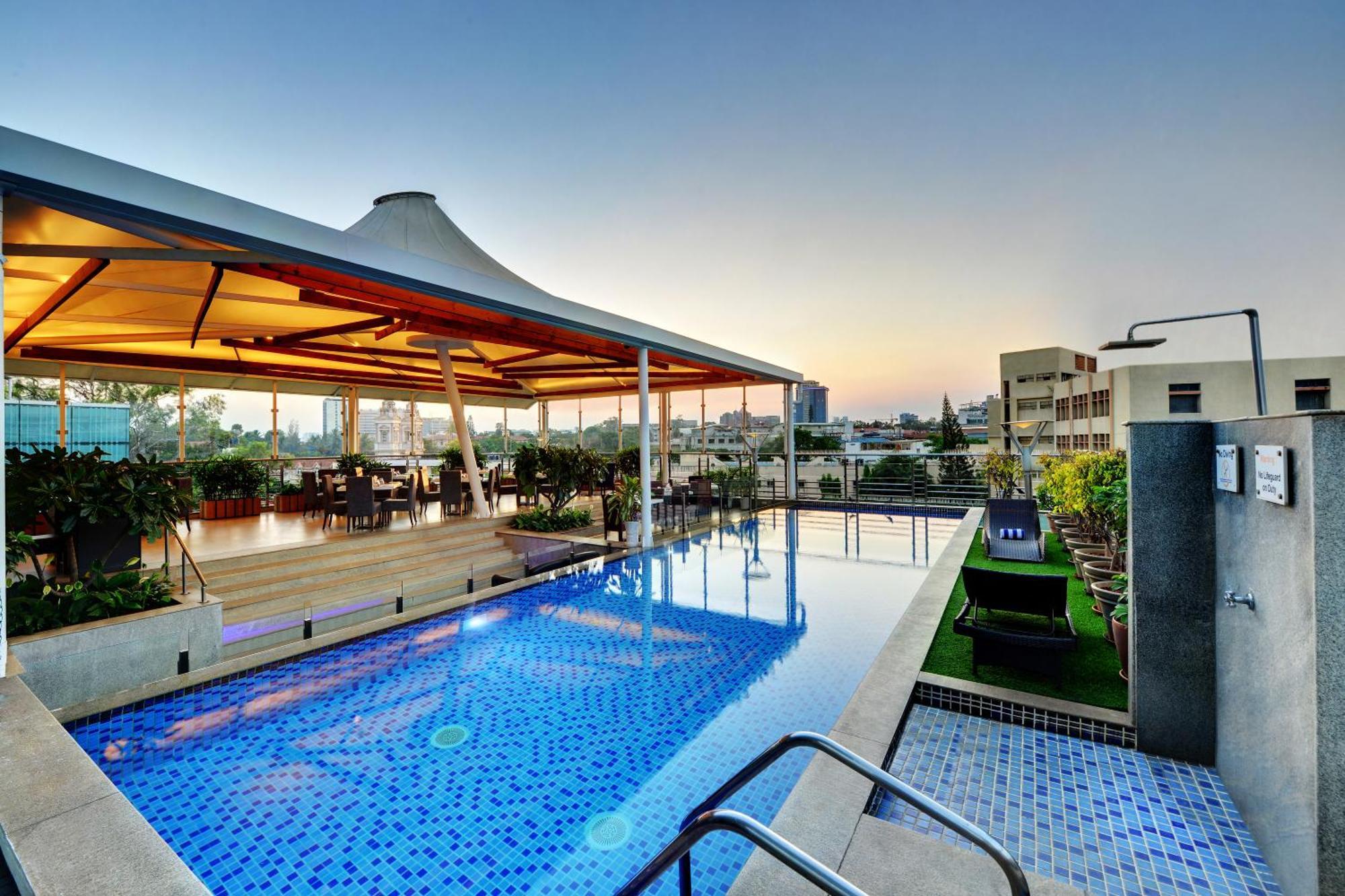 Iris The Business Hotel Bengaluru Kültér fotó